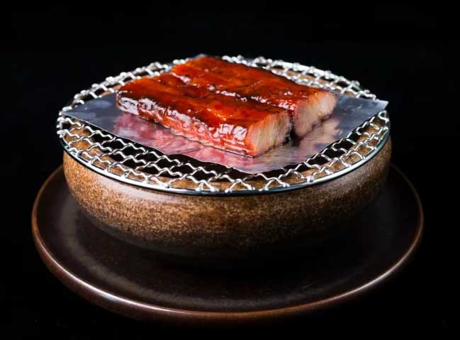 木炭黑叉烧